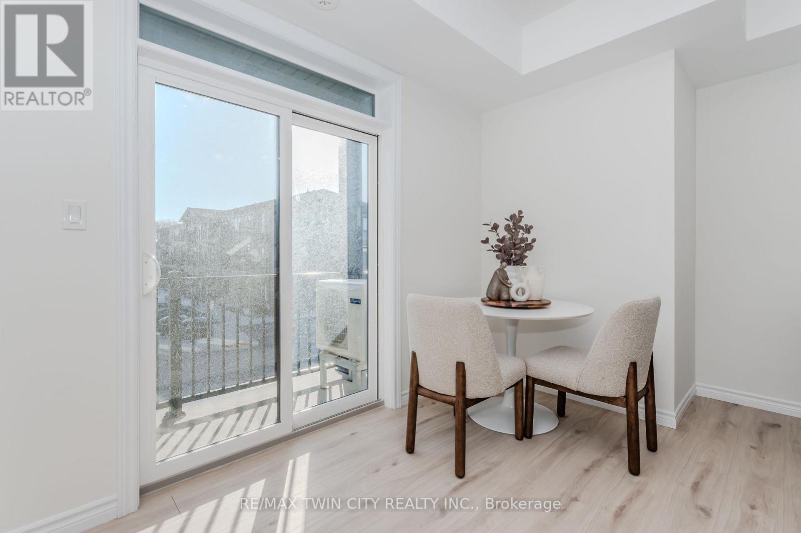 22 LOMOND LANE - 7