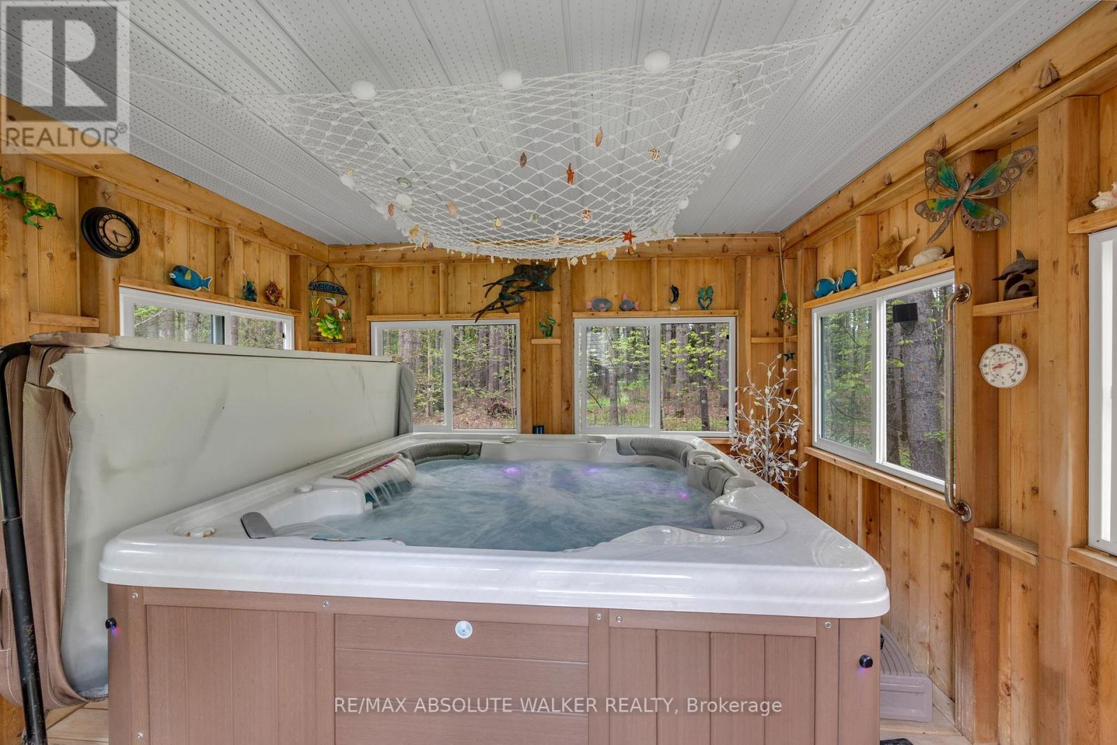 114 HARDWOOD DRIVE - 29