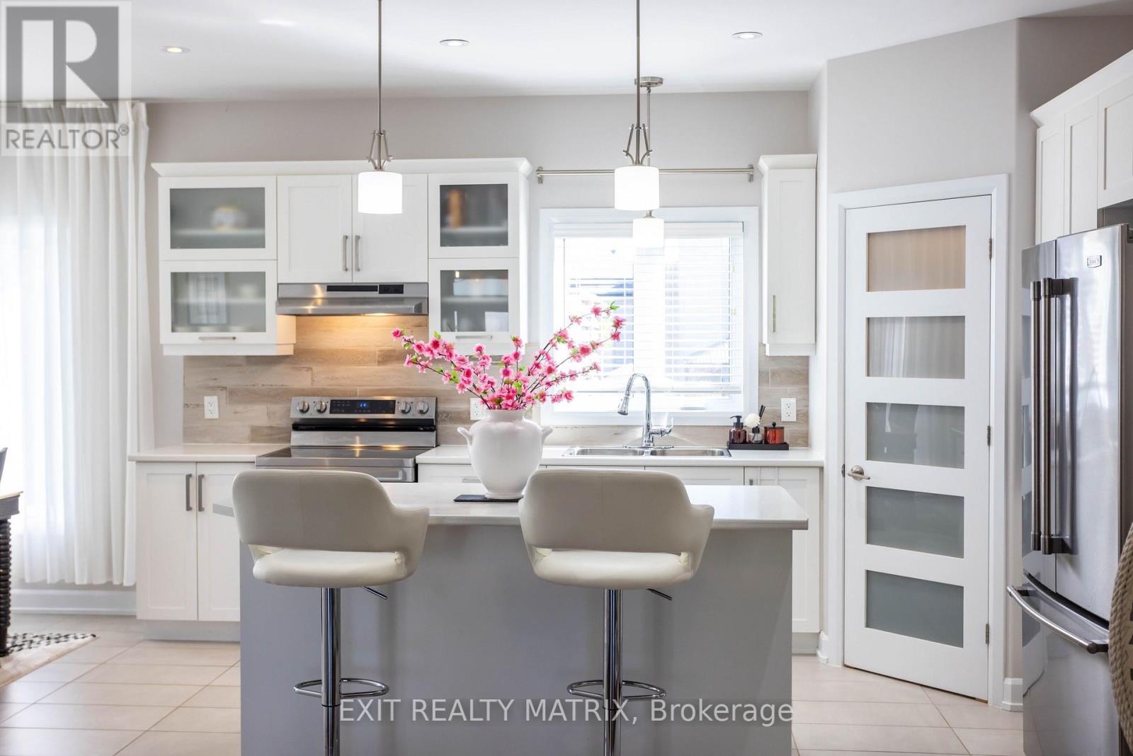 431 PROVENCE AVENUE - 5