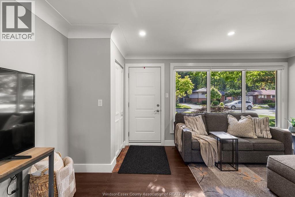 3662 ASKIN AVENUE - 4