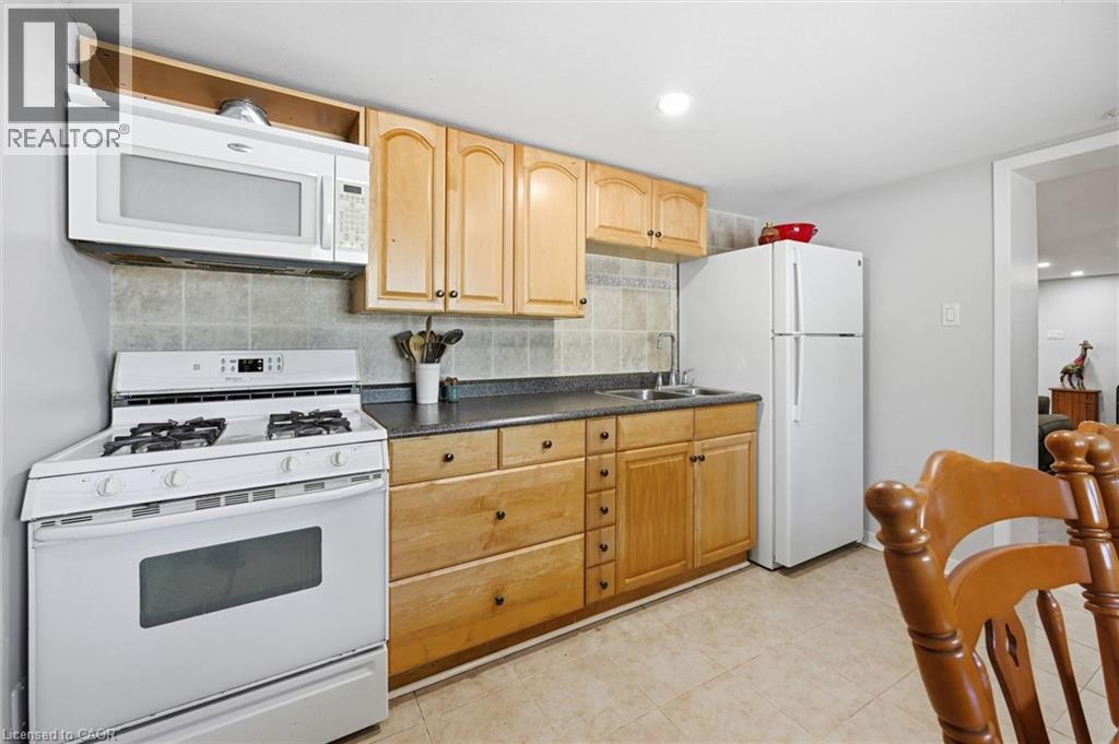 8 DELREX Boulevard - 32