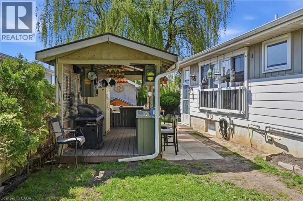 8 DELREX Boulevard - 38