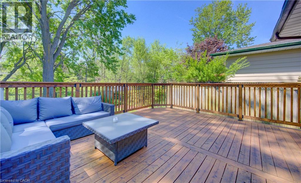 527 FALLINGBROOK Drive - 45