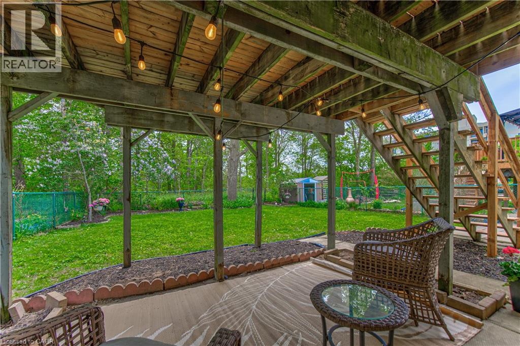 414 WOODS Lane - 40