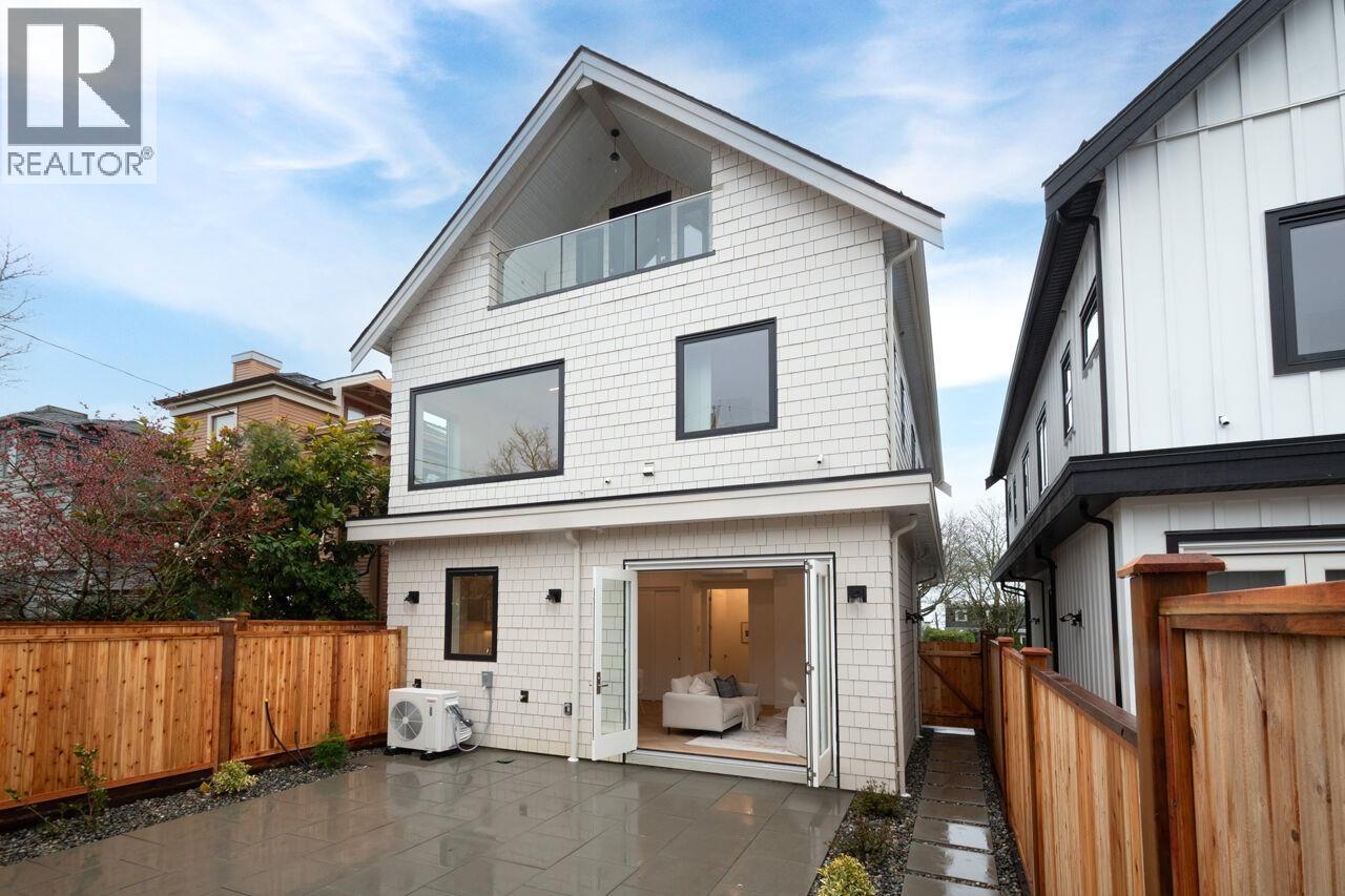 4424 4TH Avenue - main photo