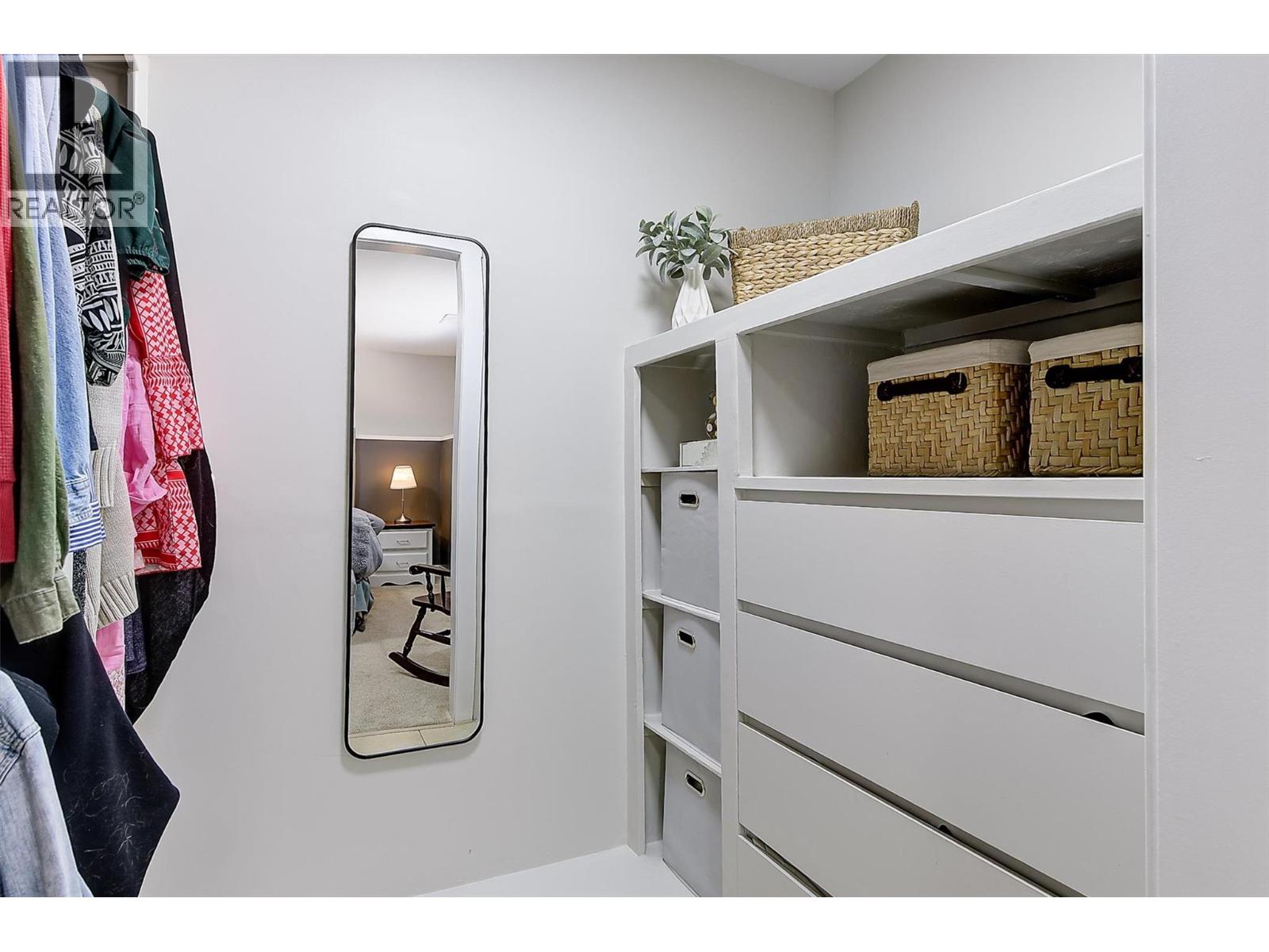 230 Kneller Road - 28
