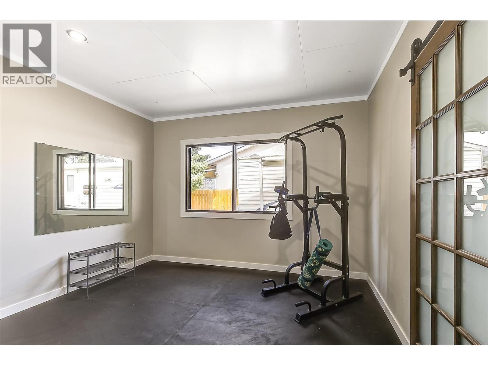 230 Kneller Road - 34