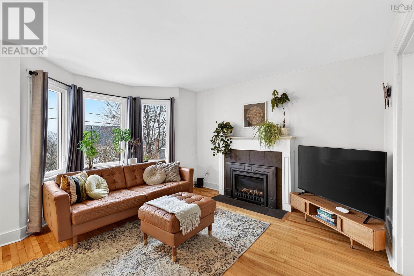 3755 High Street - 7
