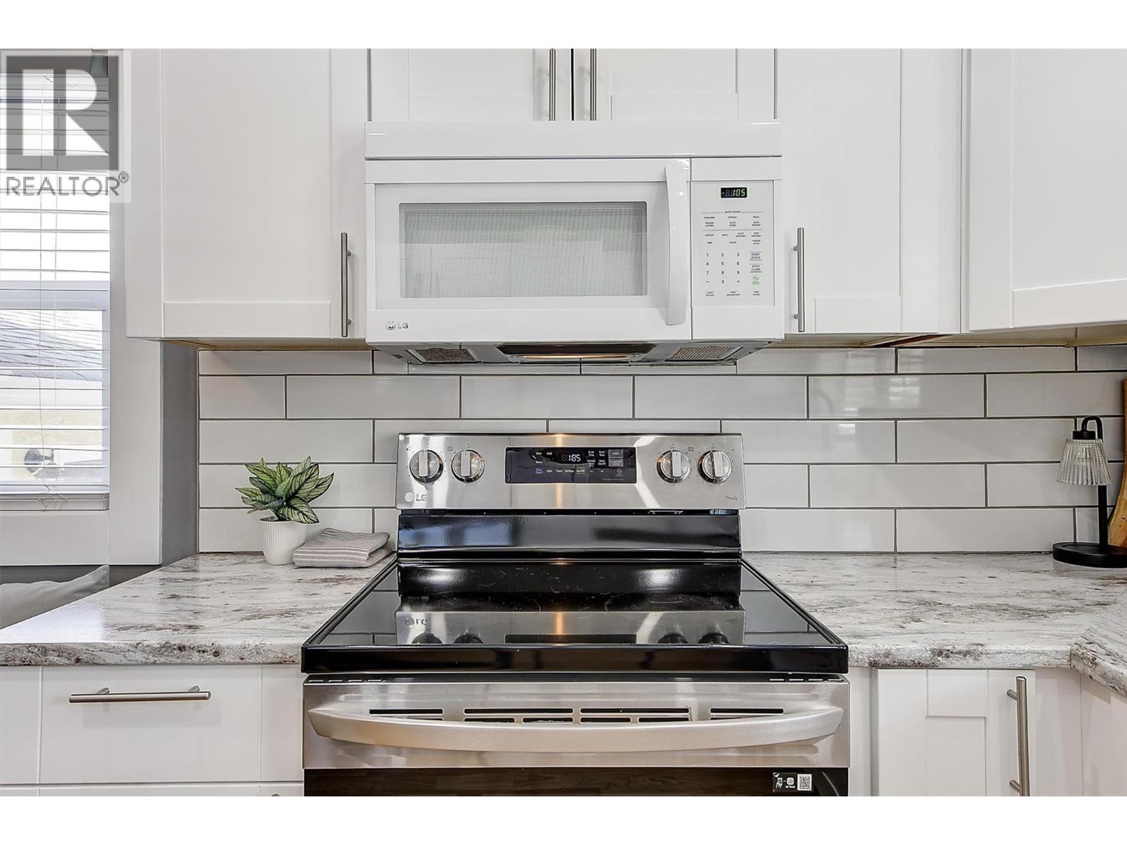230 Kneller Road - 7
