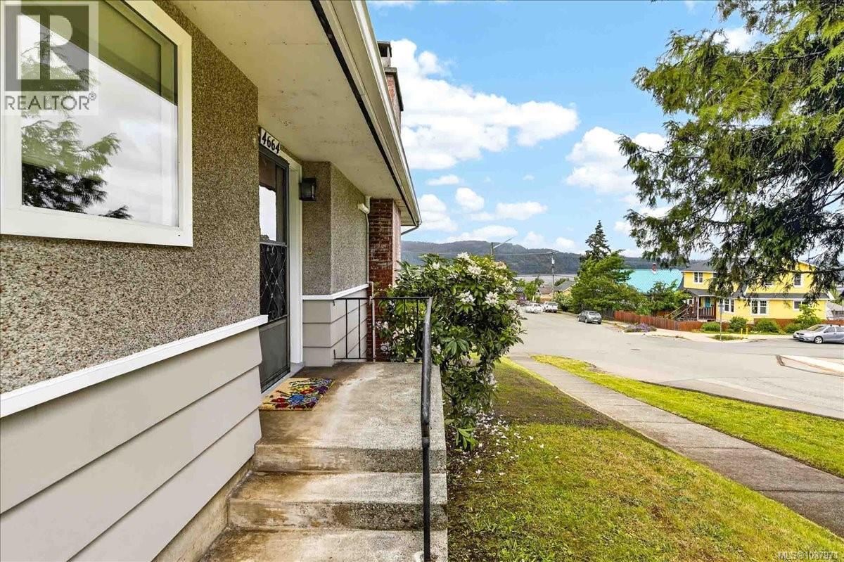 4664 Angus St - 60