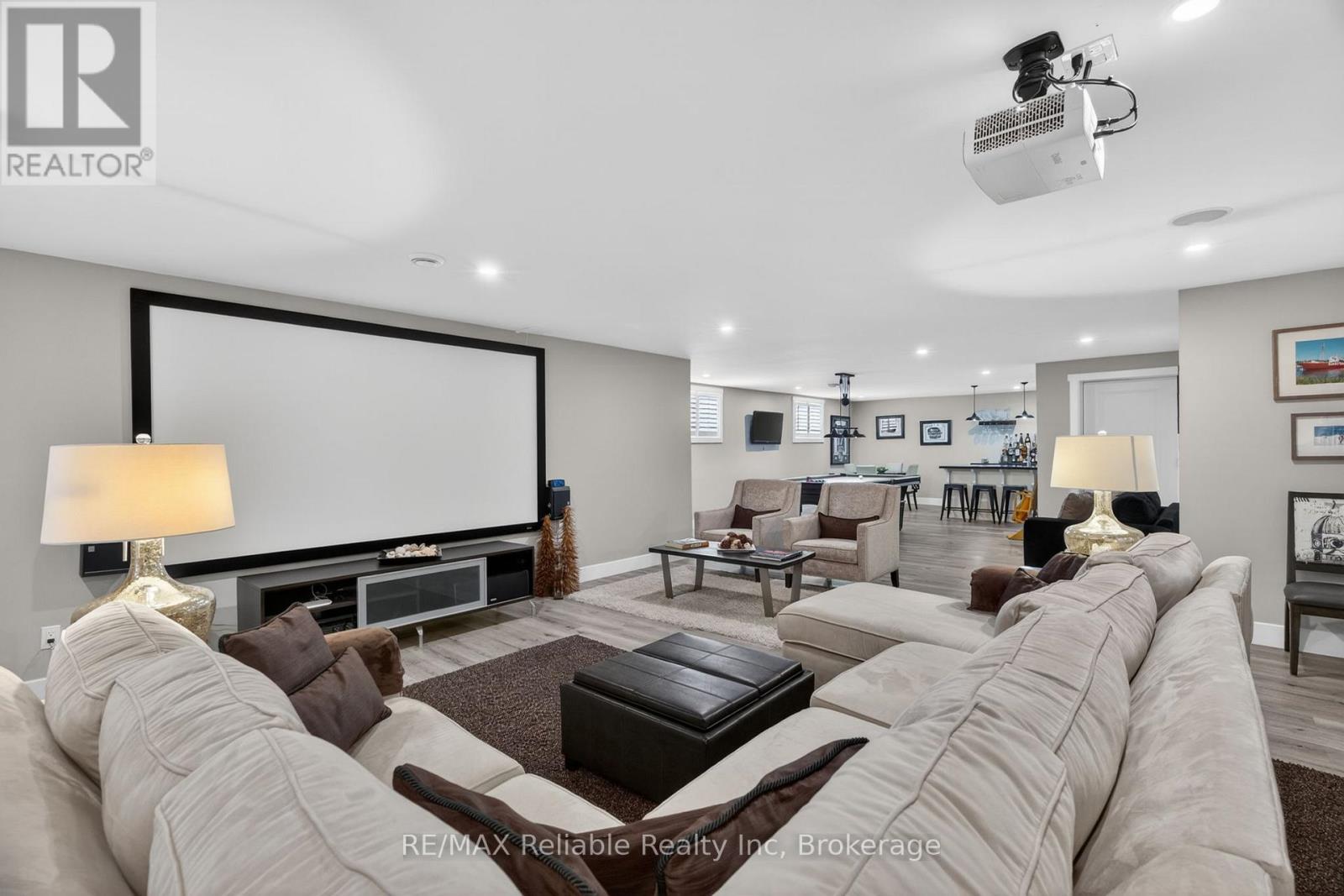 8 FAWN CREEK LANE - 24