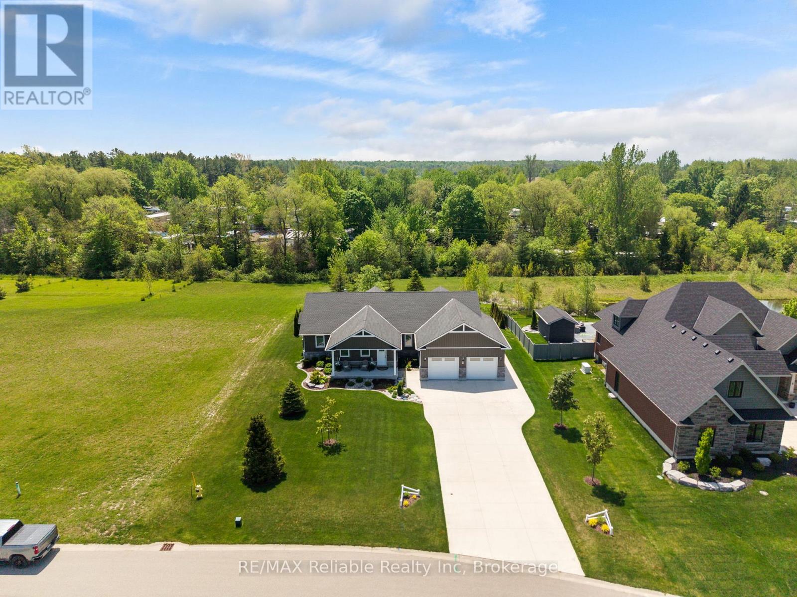 8 FAWN CREEK LANE - 39