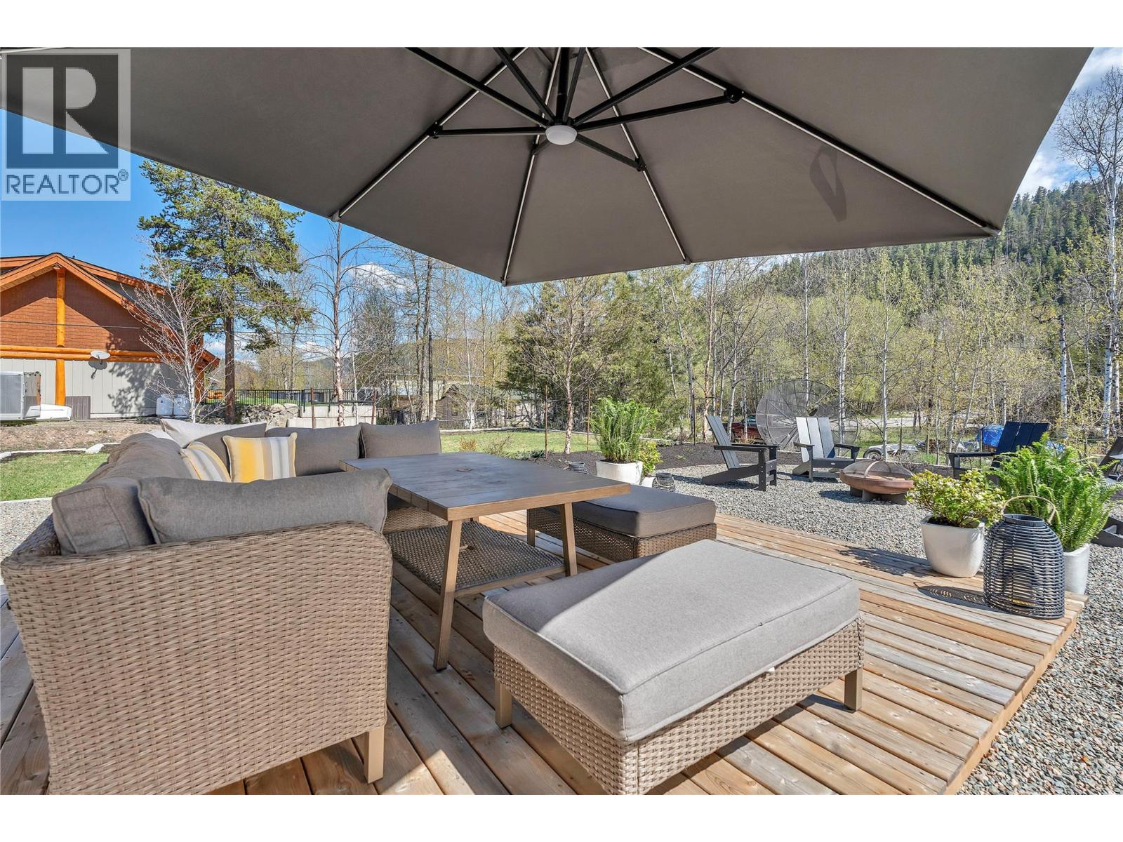 2657 Nicola Avenue - 43