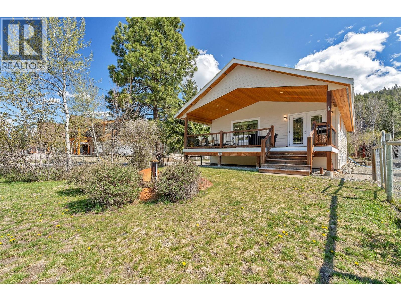 2657 Nicola Avenue - Image 3
