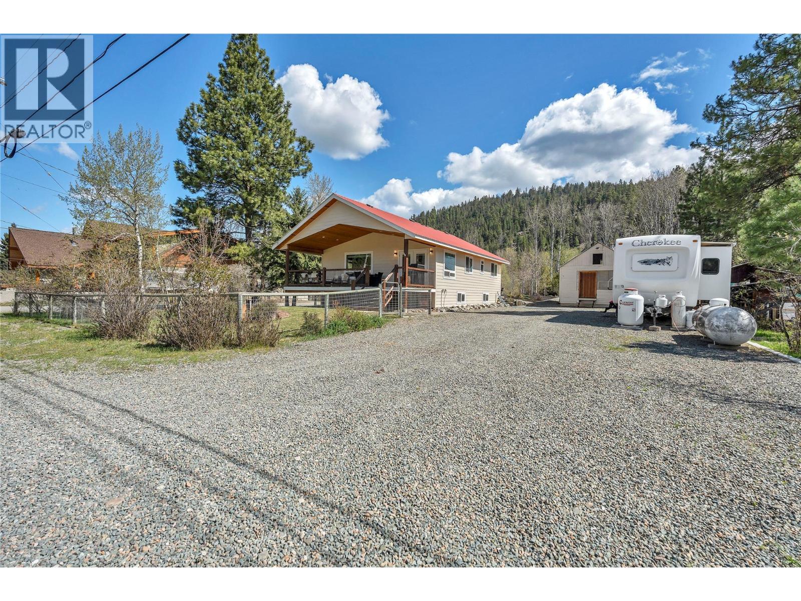 2657 Nicola Avenue - 4