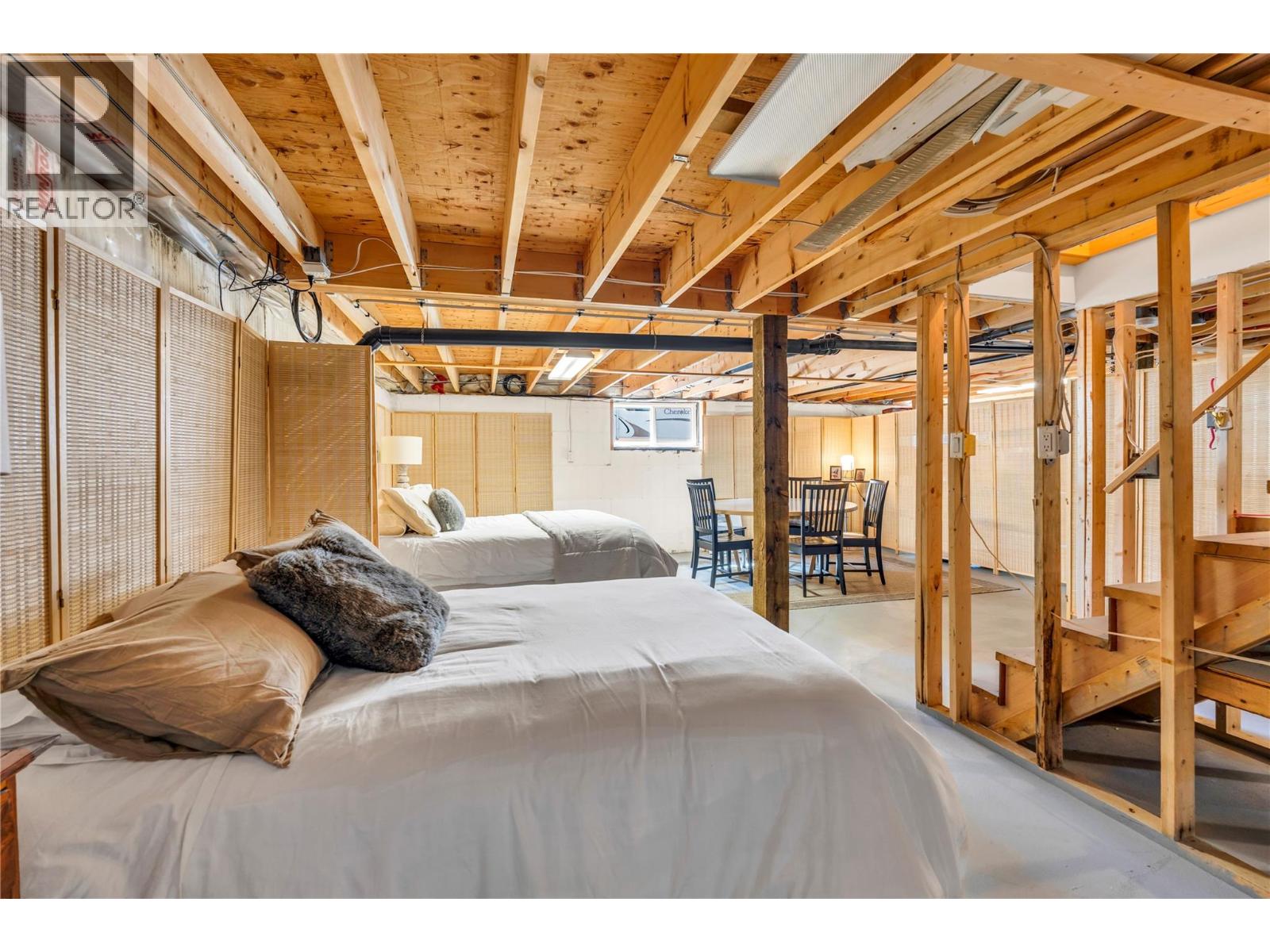 2657 Nicola Avenue - 30
