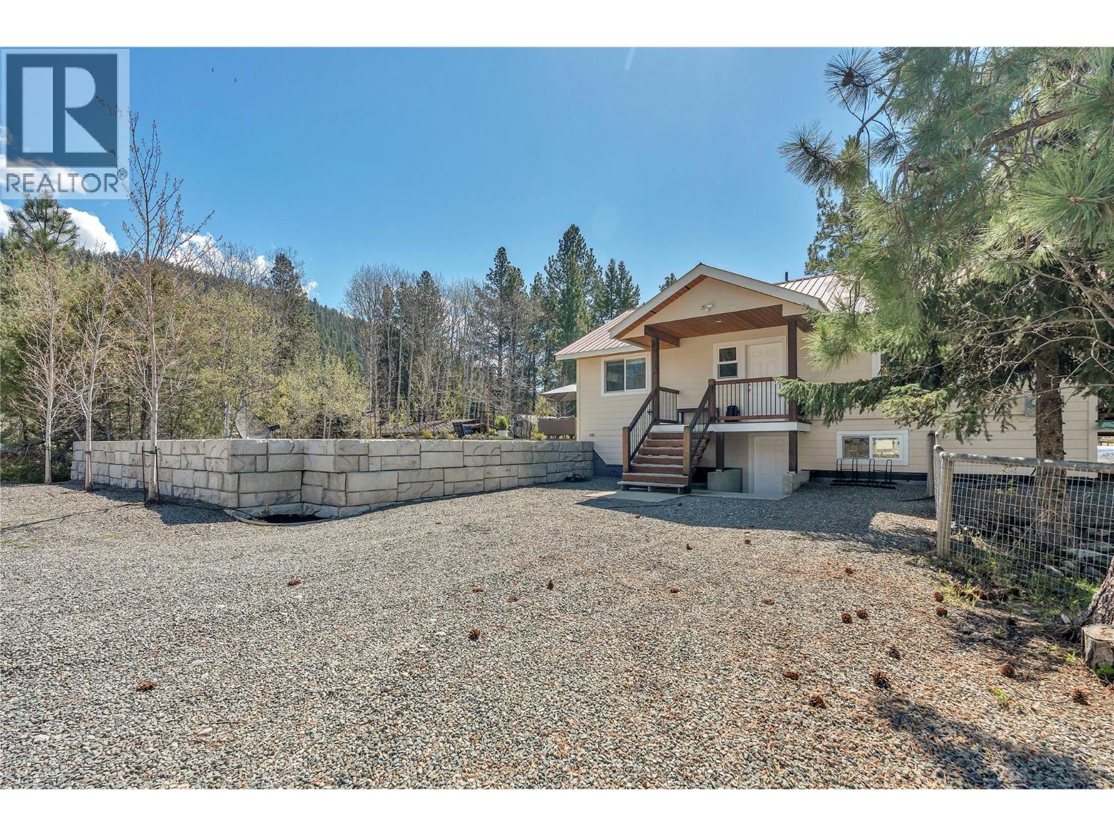 2657 Nicola Avenue - 48
