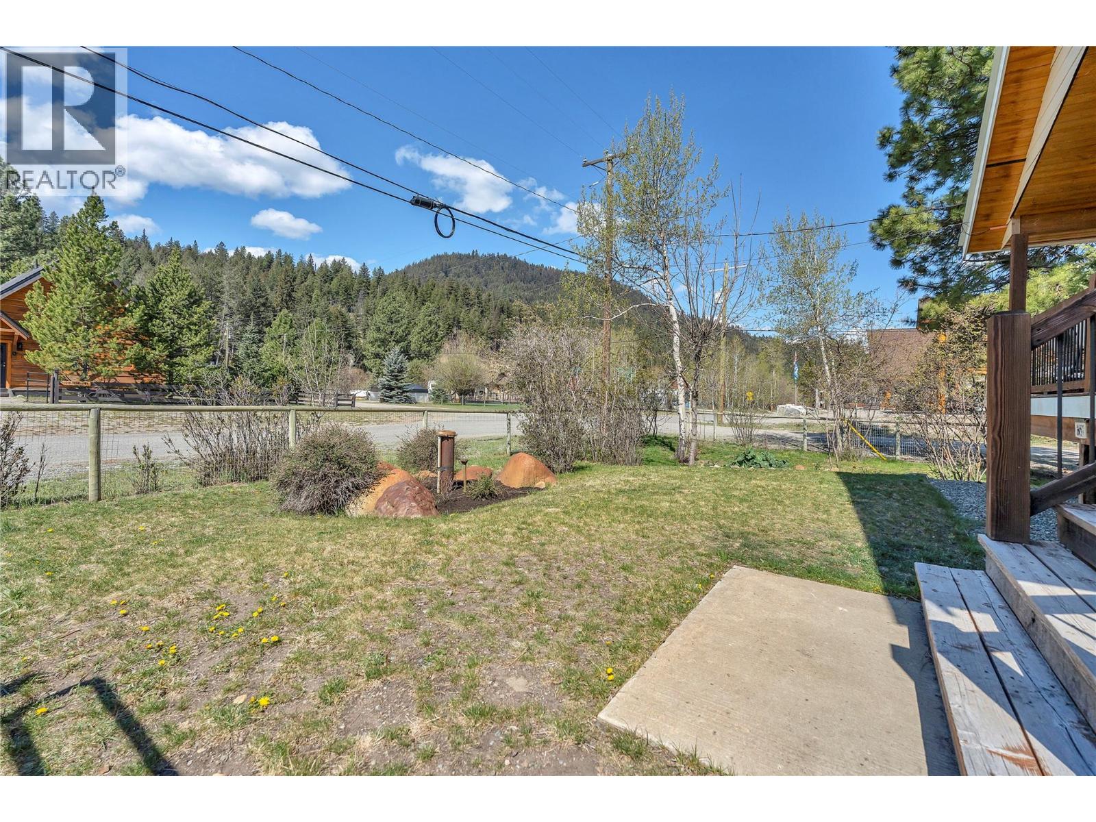 2657 Nicola Avenue - 41