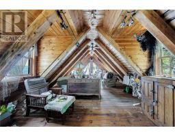 696 Pine Cone, Skead, ON P0M2Y0 Photo 12