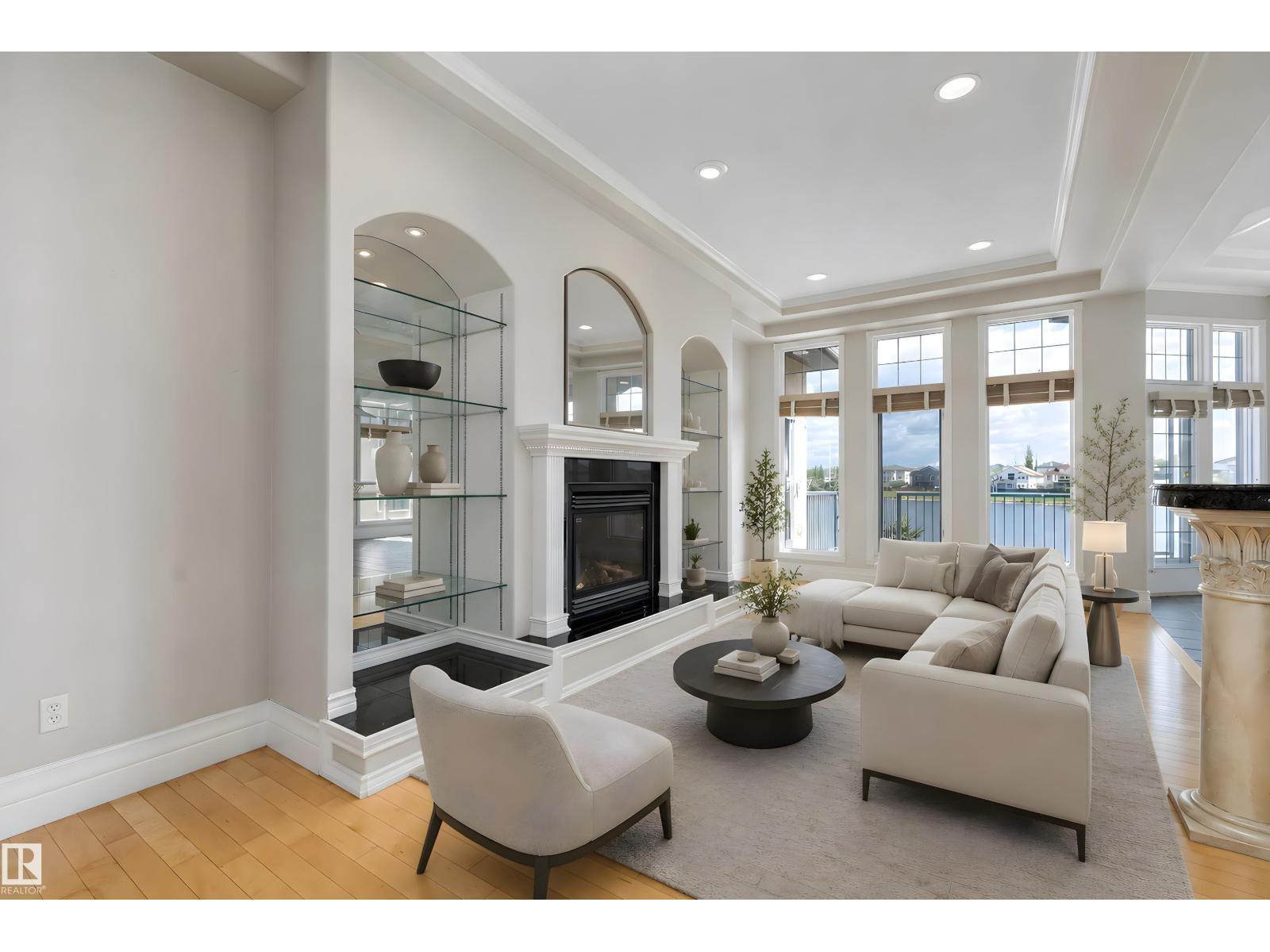 16103 89 ST NW - 11