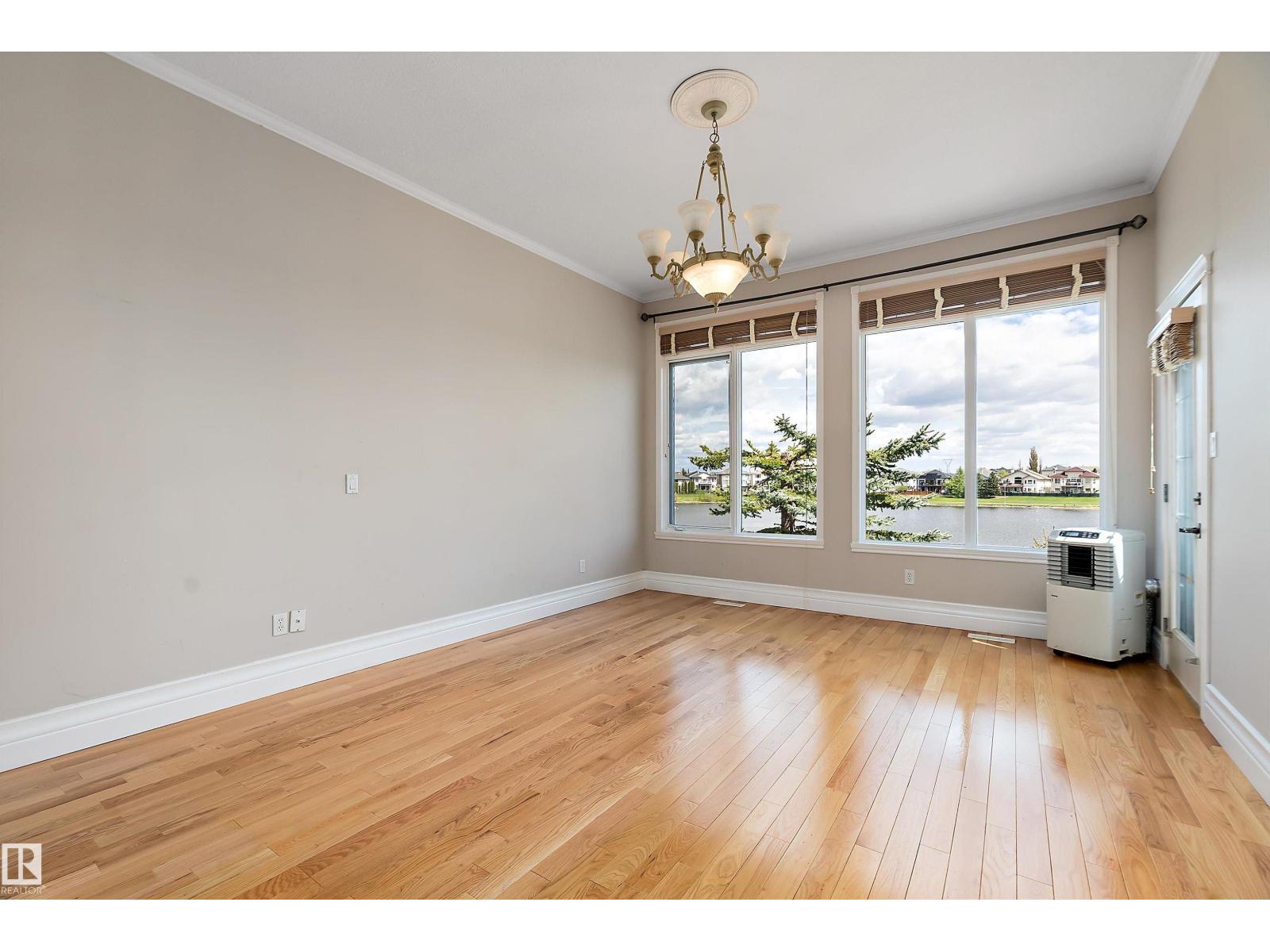 16103 89 ST NW - 28