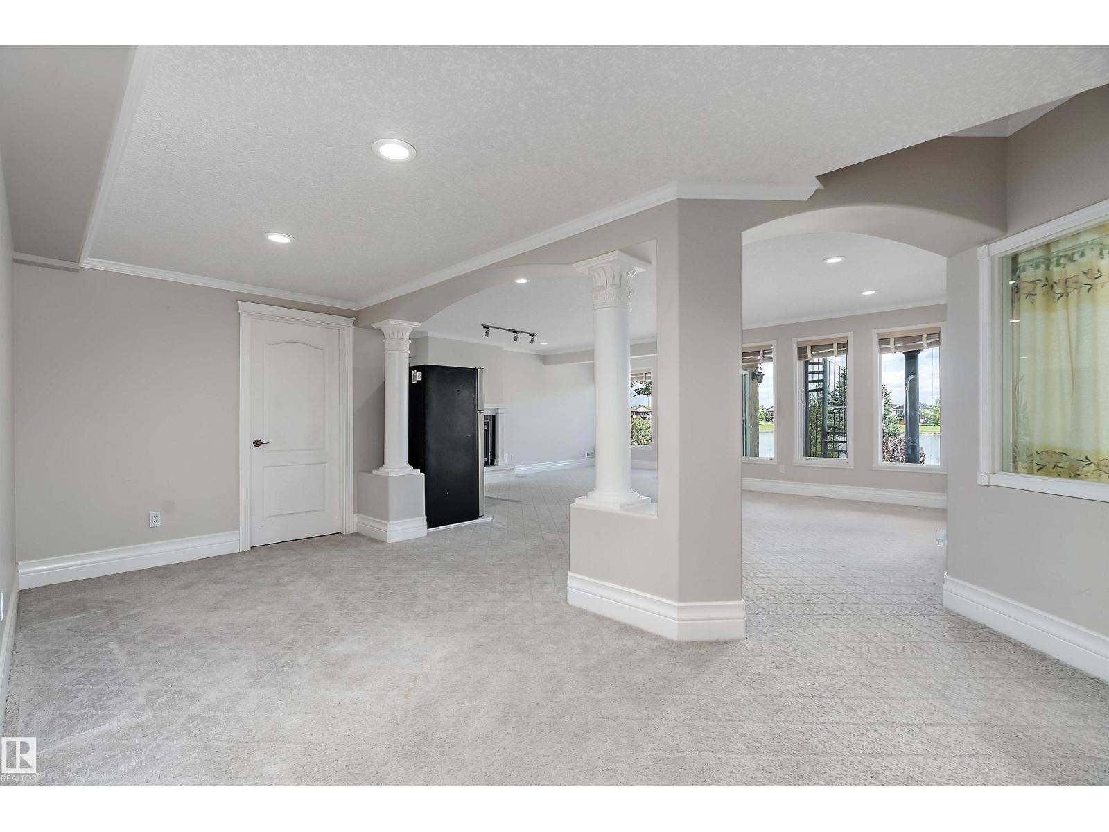 16103 89 ST NW - 41