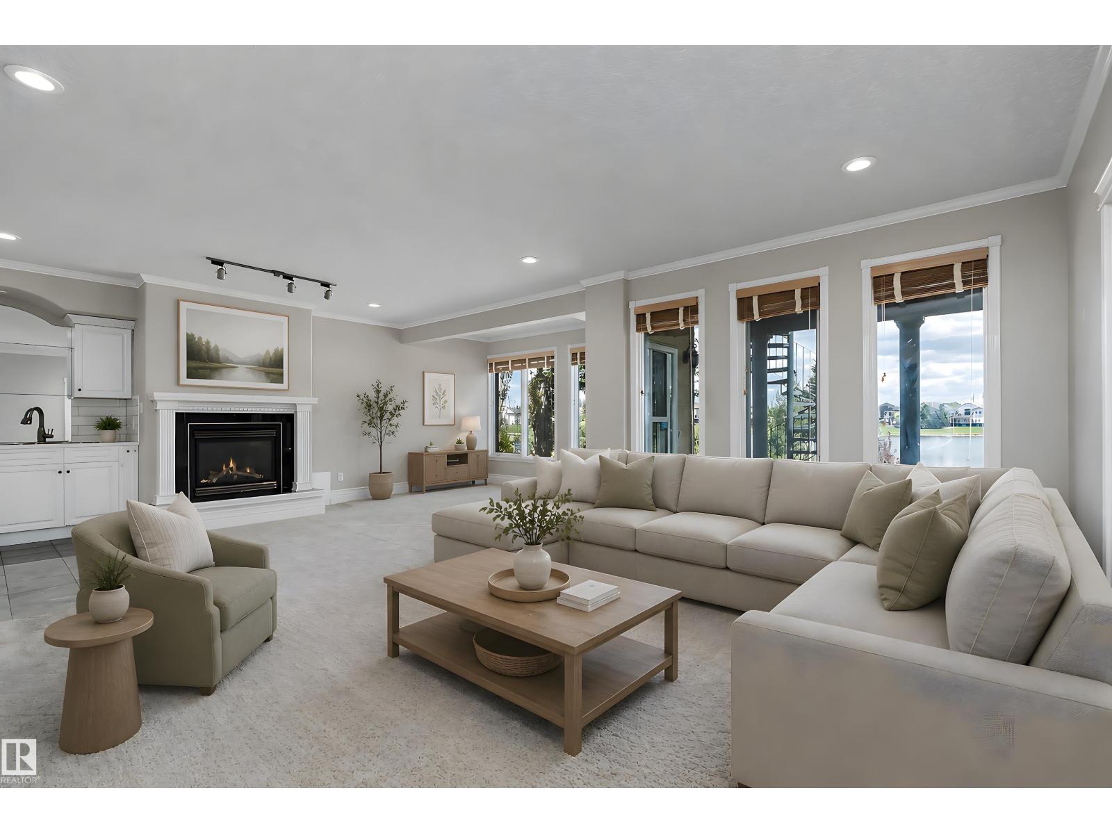 16103 89 ST NW - 43