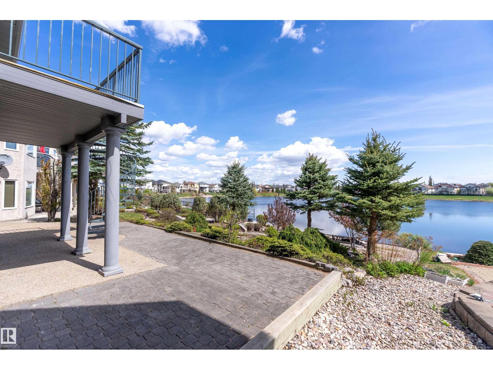 16103 89 ST NW - 65