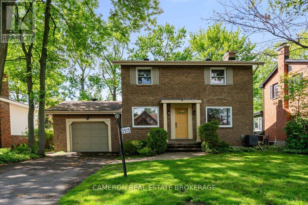 1515 GRANT AVENUE - 4