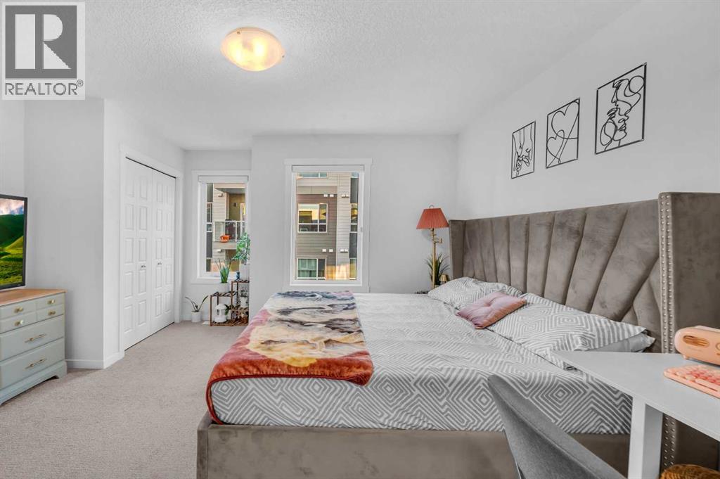 #304 474 Seton Circle SE - 25