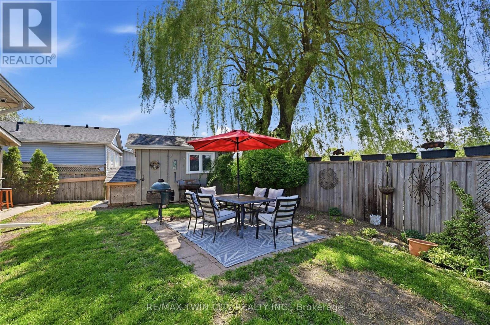 8 DELREX BOULEVARD - 34