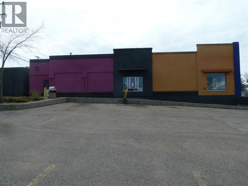 9949 101 Avenue, Lac La Biche