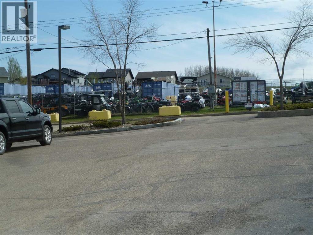 9949 101 Avenue, Lac La Biche