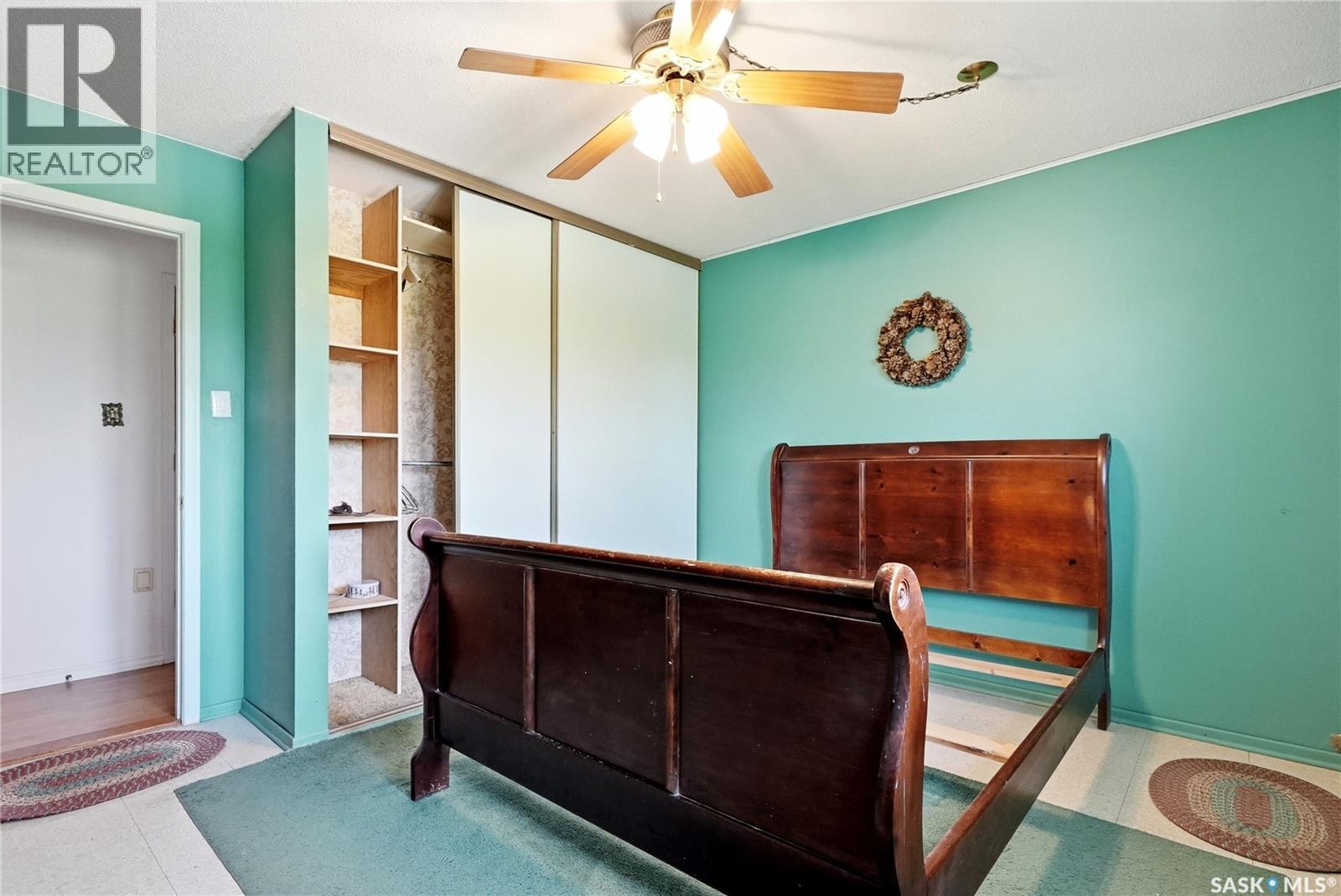 2338 Easthill - 24
