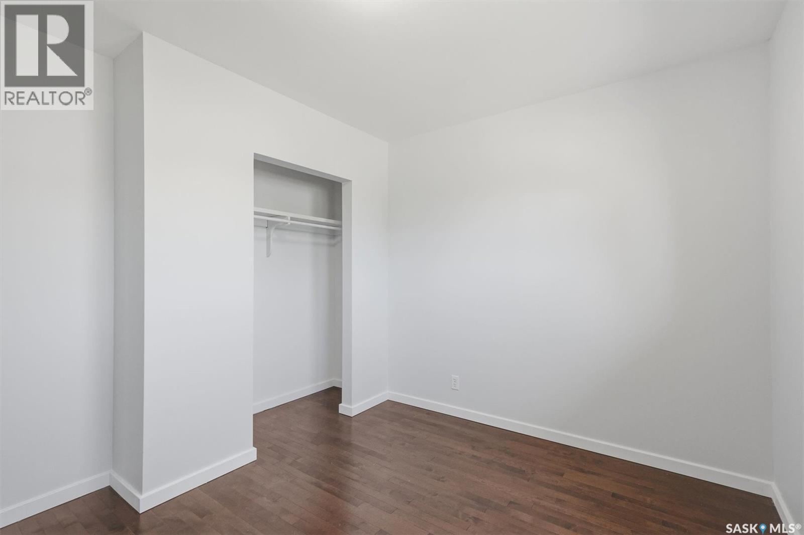 3 Rutter CRESCENT - 28