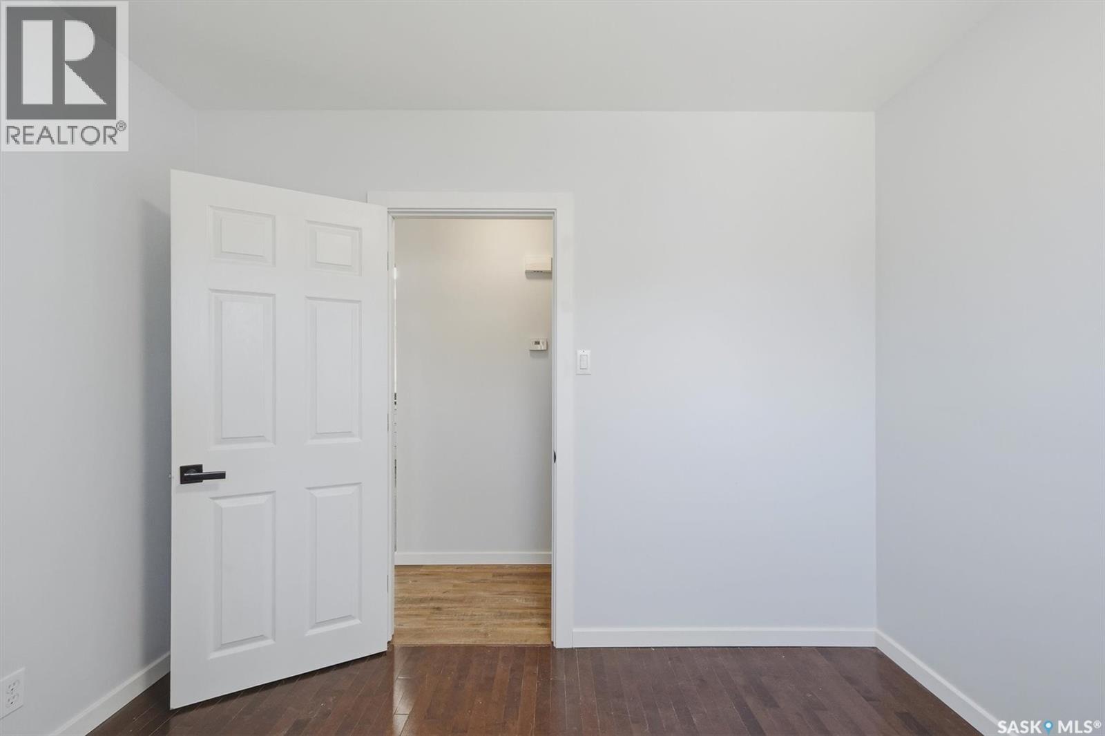 3 Rutter CRESCENT - 33