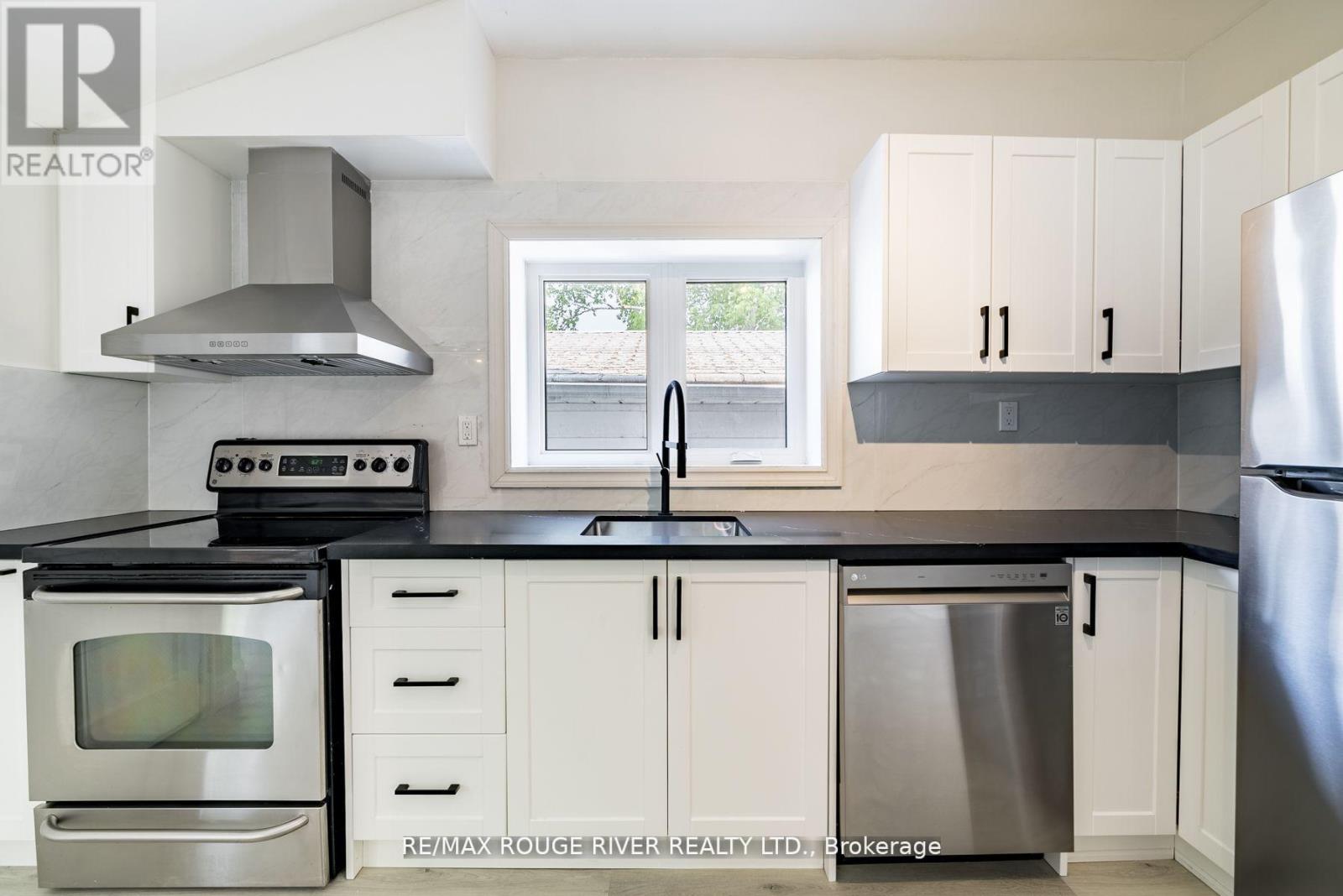 513 RITSON ROAD N - 10