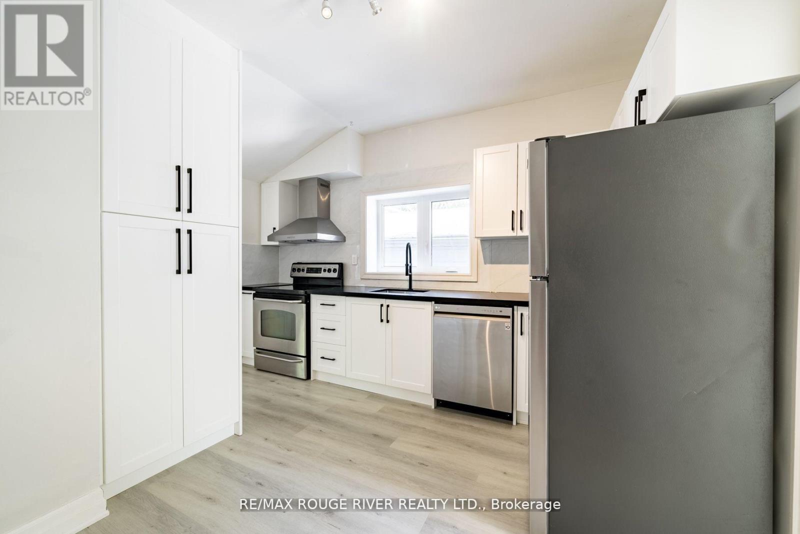 513 RITSON ROAD N - 9