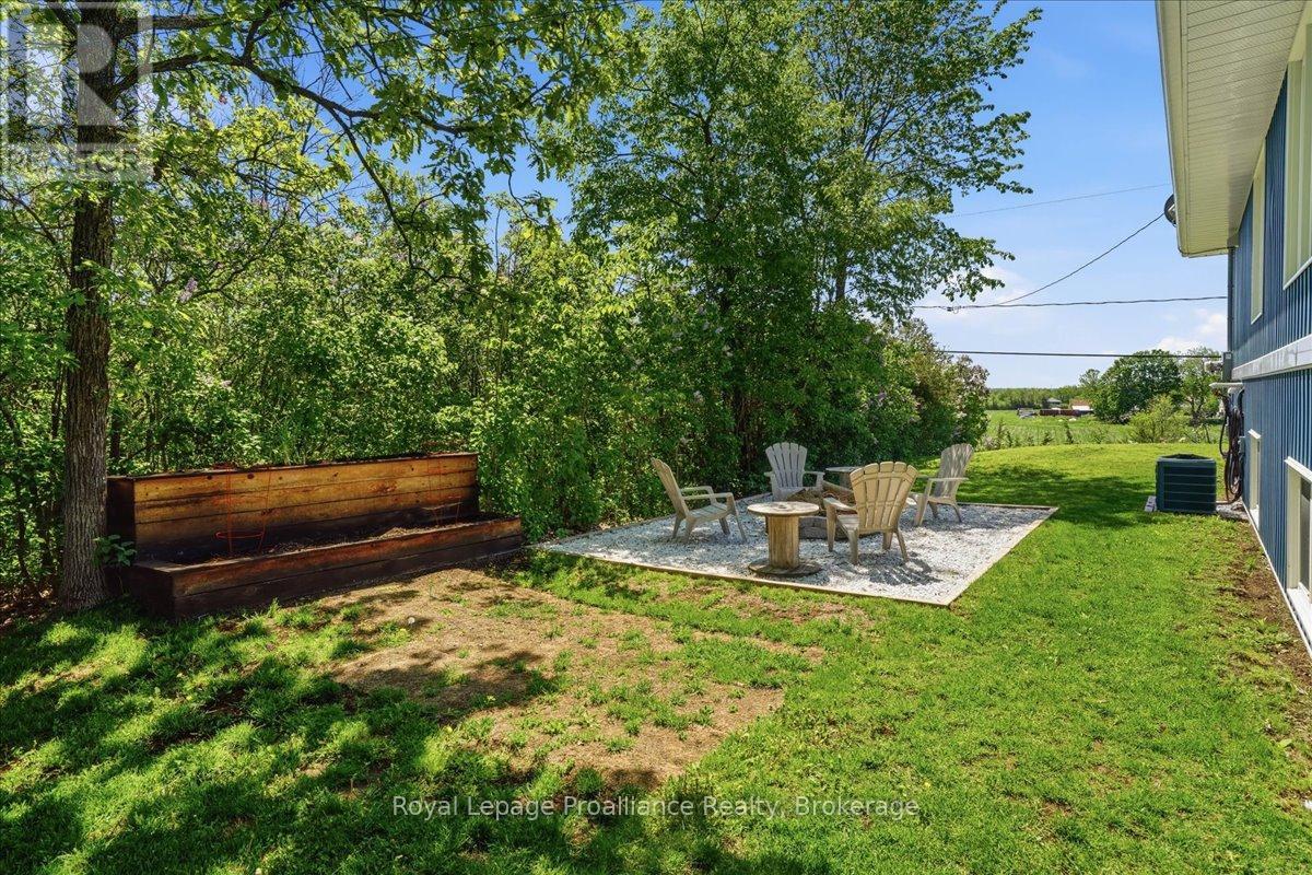735 SHANNON ROAD - 34