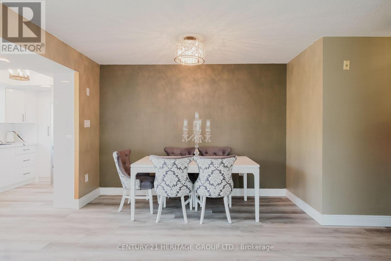 #209 270 DAVIS DRIVE - 15