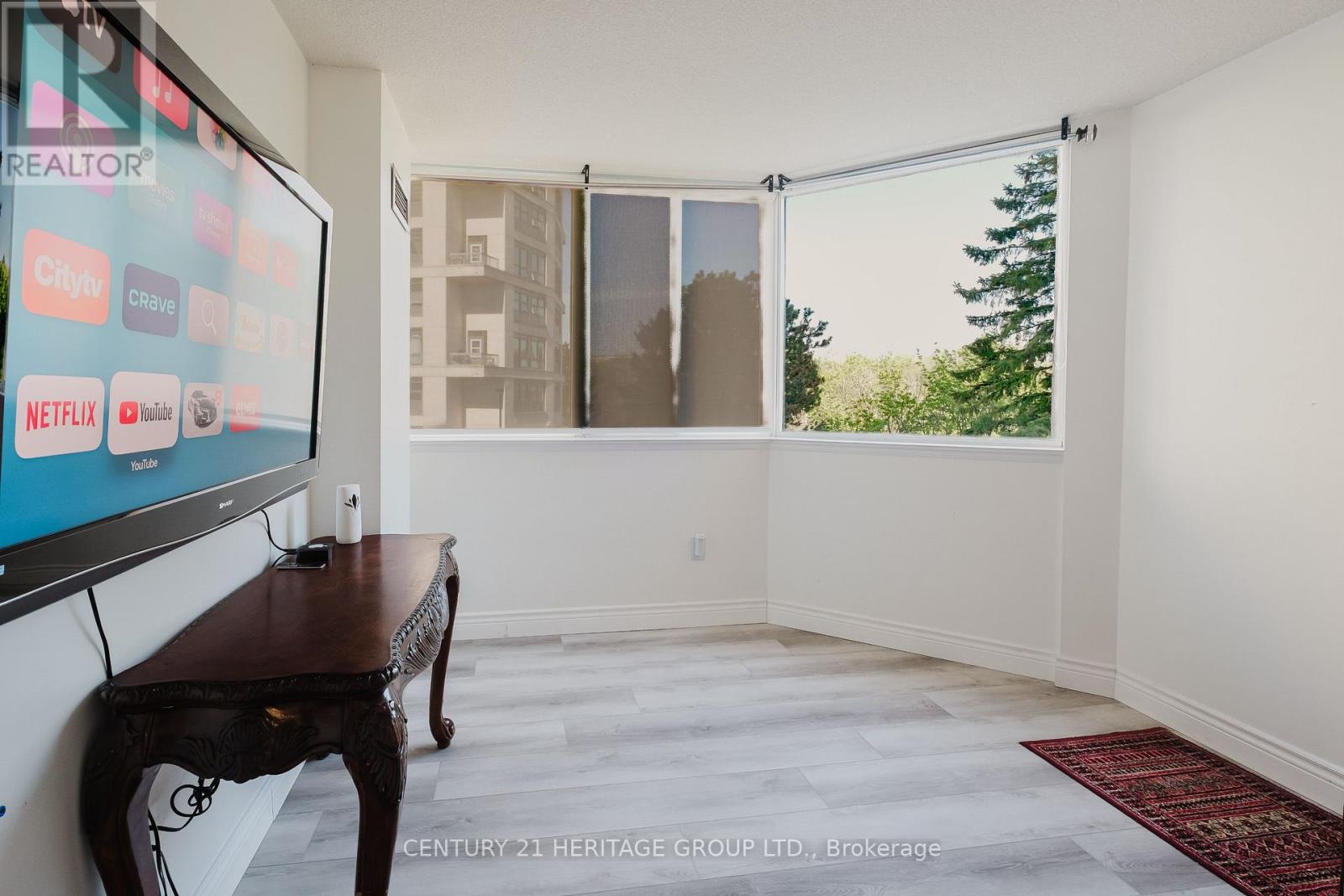 #209 270 DAVIS DRIVE - 24