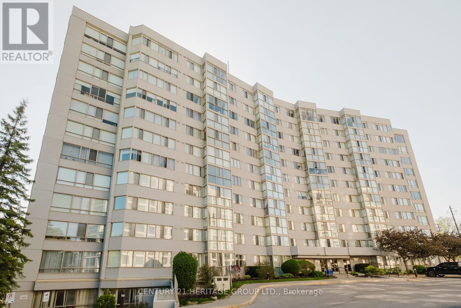 #209 270 DAVIS DRIVE - 3