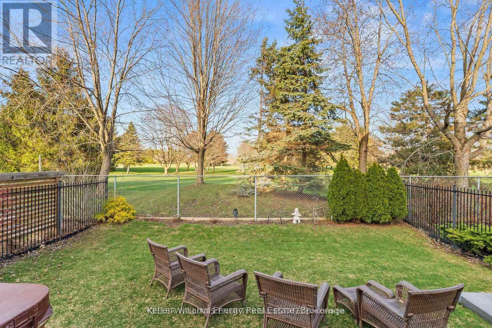2258 PINDAR CRESCENT - 28