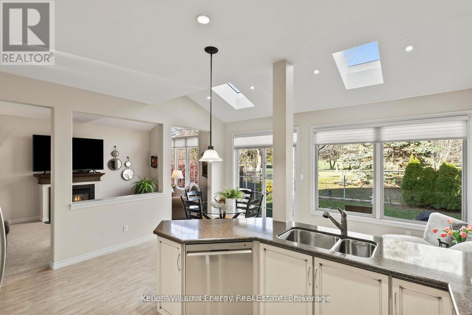 2258 PINDAR CRESCENT - Image 3