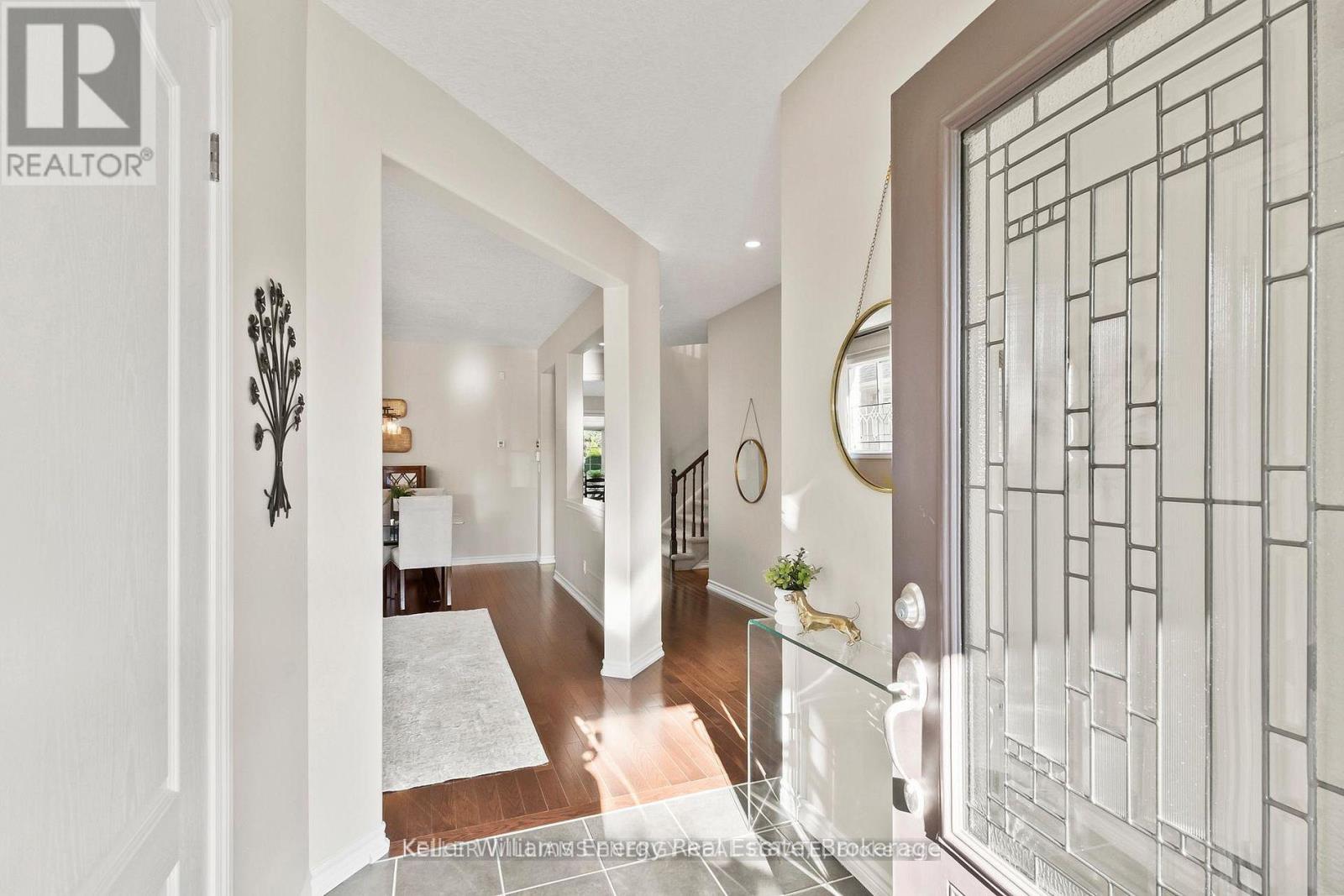 2258 PINDAR CRESCENT - 4