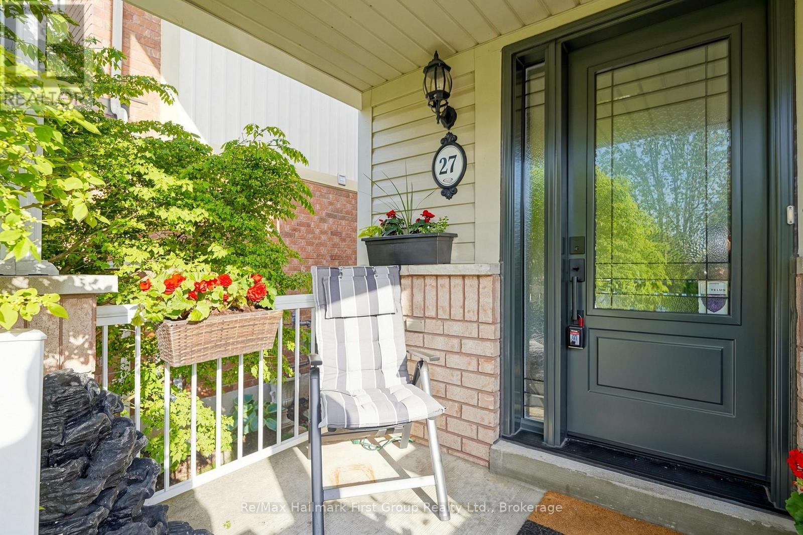 27 ROBIDEAU PLACE - Image 2