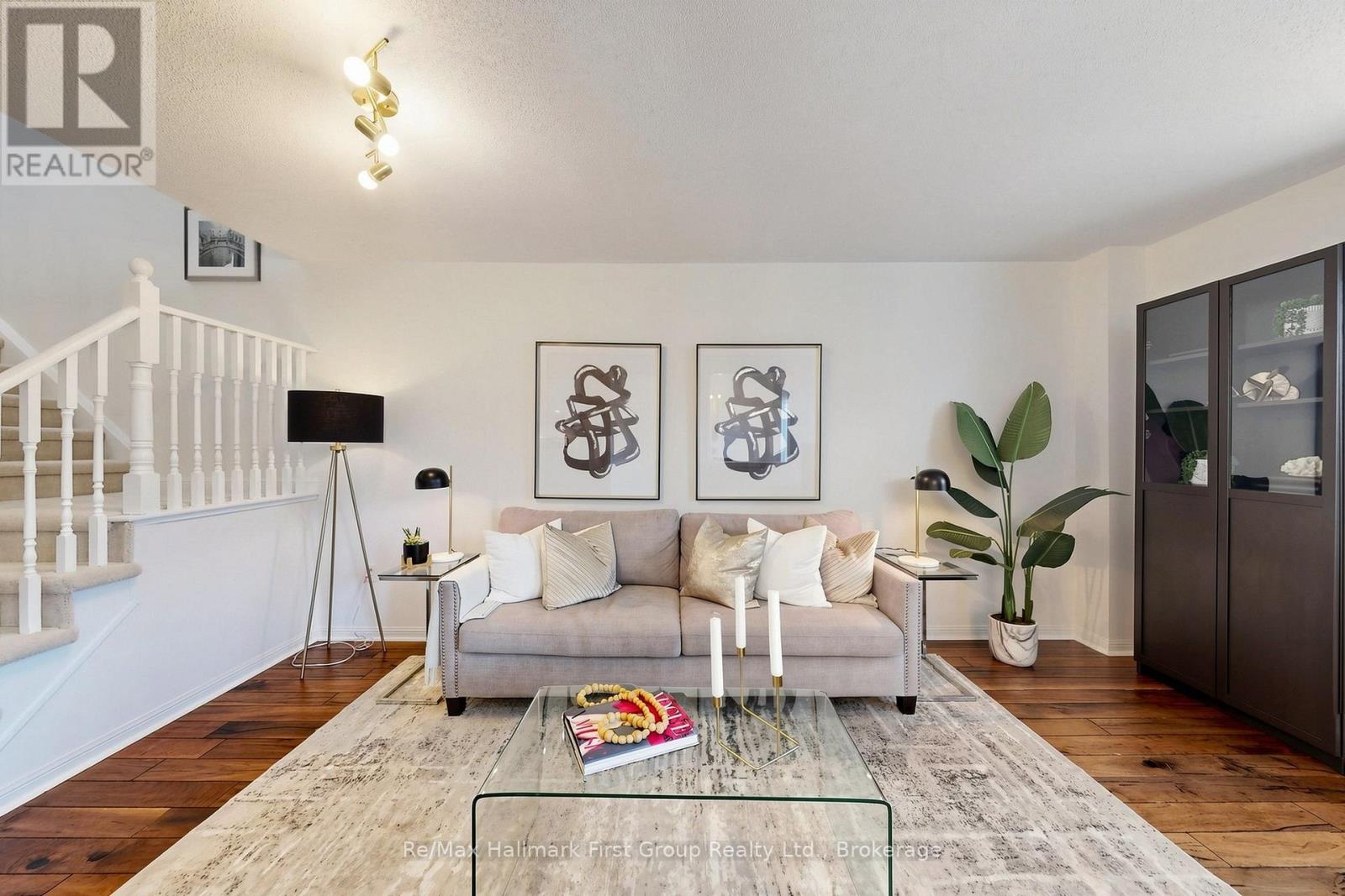 27 ROBIDEAU PLACE - 7