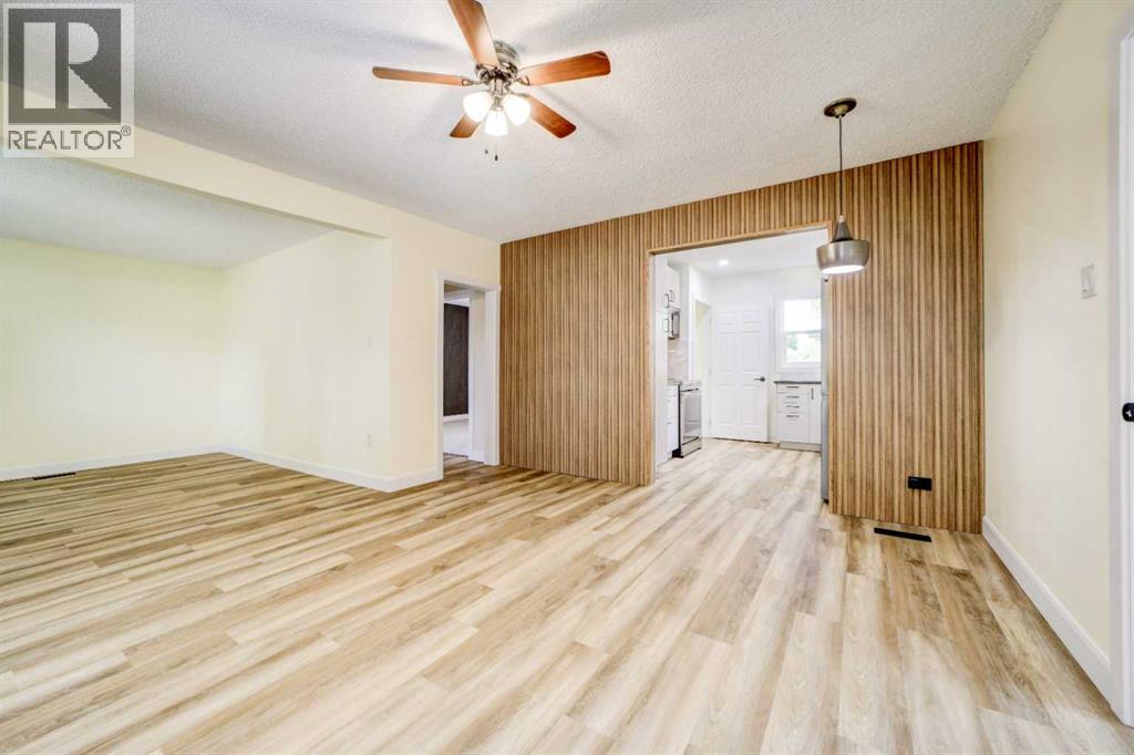 1236 8A Avenue S - 7