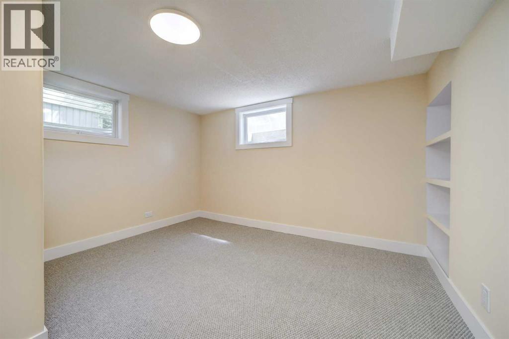 1236 8A Avenue S - 24