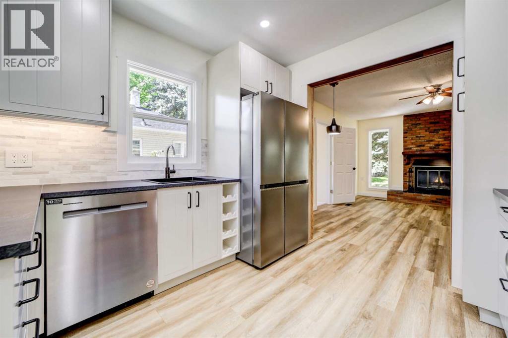 1236 8A Avenue S - 20